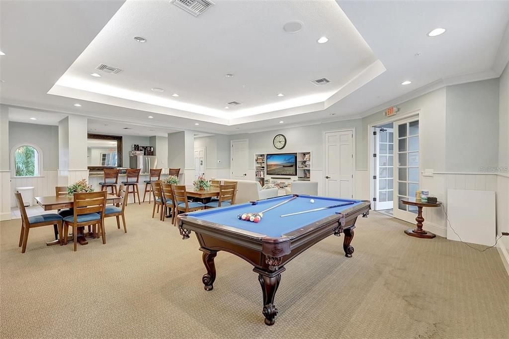 For Rent: $2,100 (2 beds, 2 baths, 1241 Square Feet)