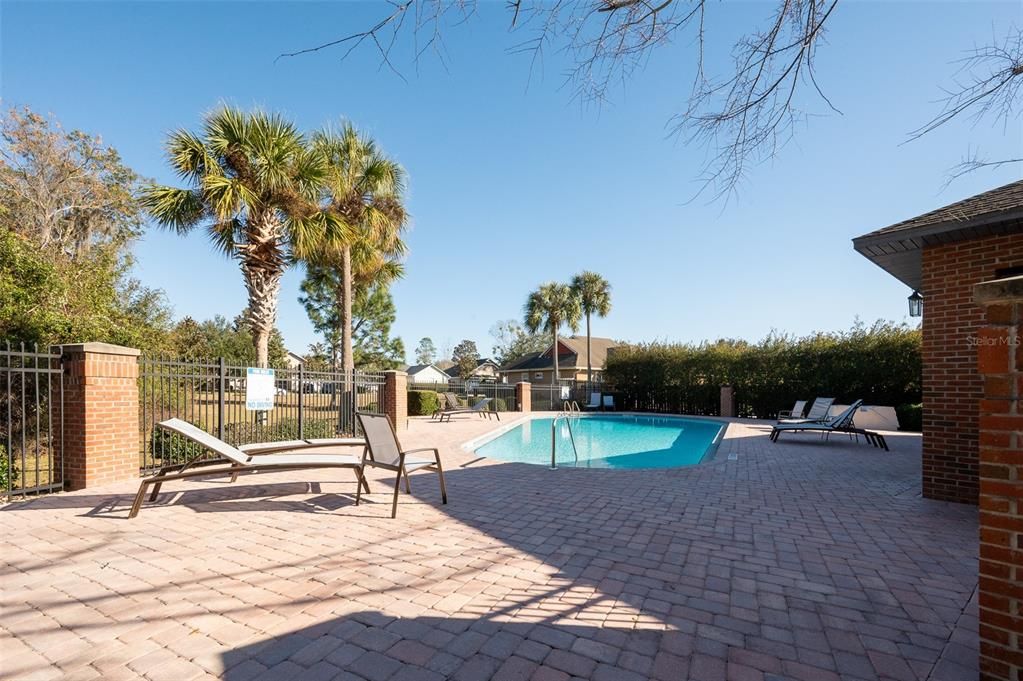 For Sale: $339,000 (3 beds, 2 baths, 1684 Square Feet)