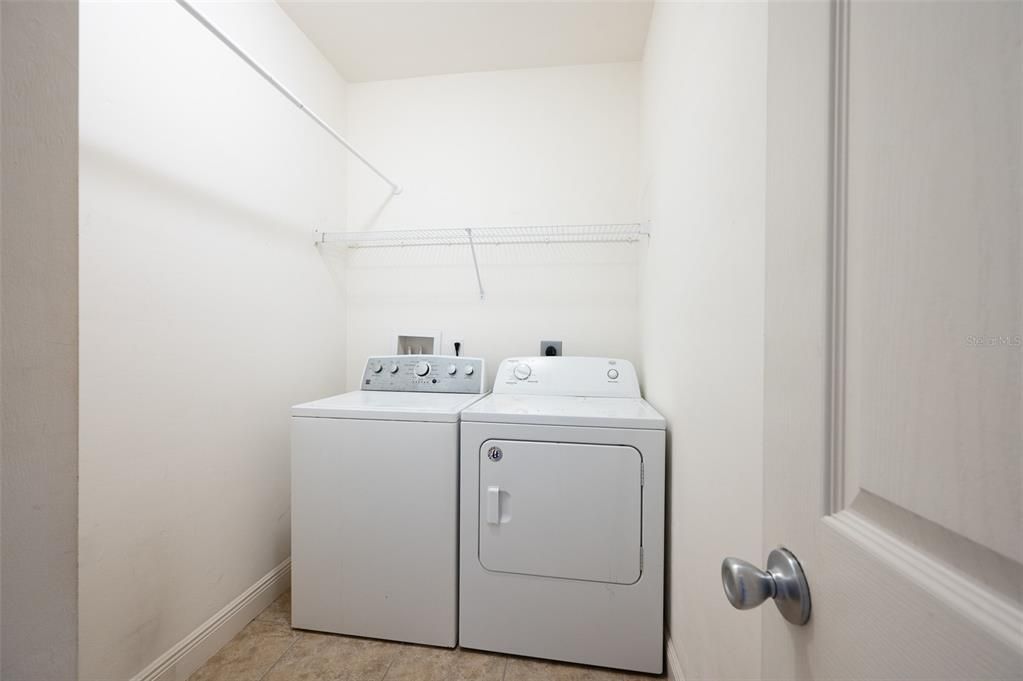 For Sale: $339,000 (3 beds, 2 baths, 1684 Square Feet)