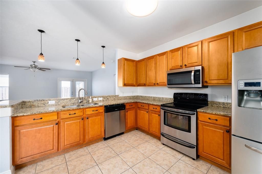For Sale: $339,000 (3 beds, 2 baths, 1684 Square Feet)