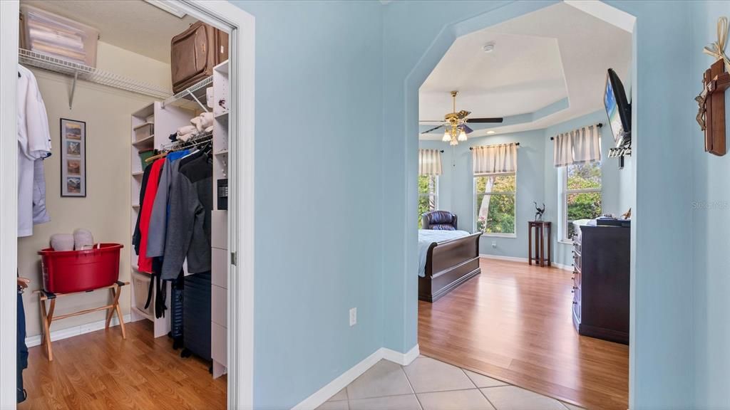 待售: $548,750 (3 贝兹, 2 浴室, 2013 平方英尺)