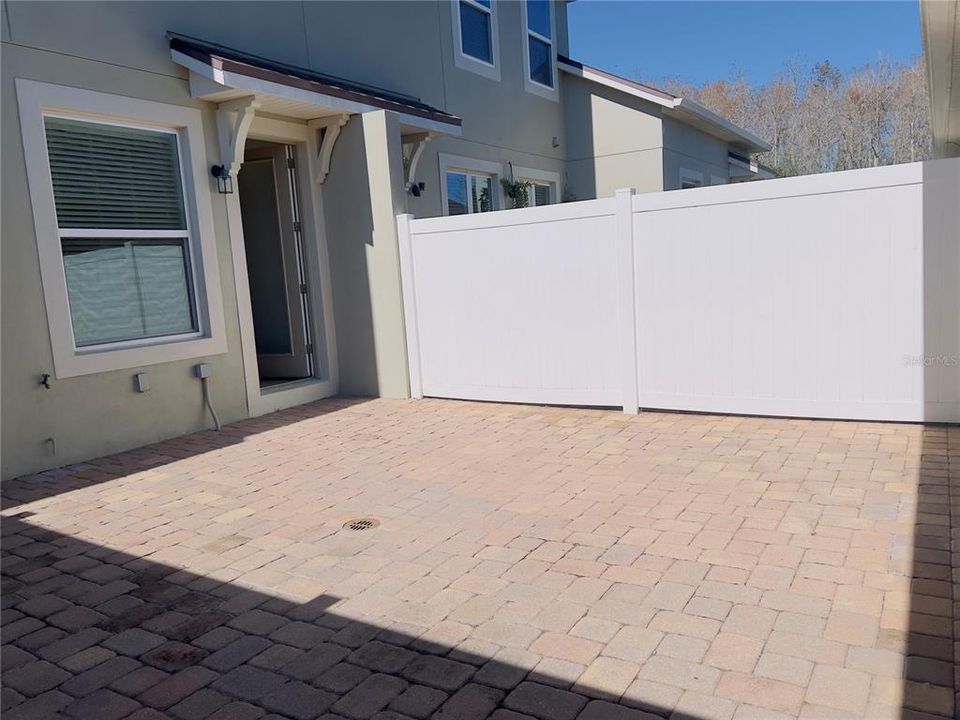 На продажу: $385,000 (3 спален, 2 ванн, 1600 Квадратных фут)