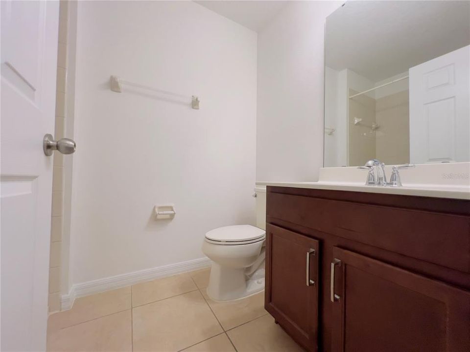 На продажу: $385,000 (3 спален, 2 ванн, 1600 Квадратных фут)