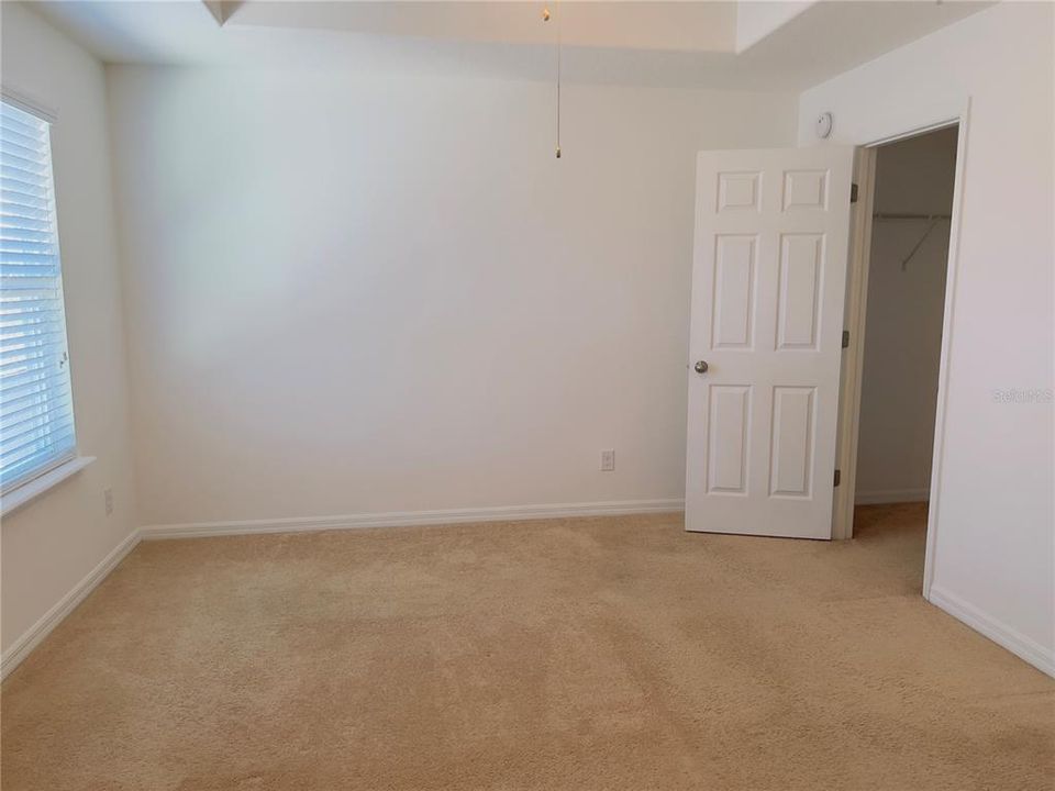 На продажу: $385,000 (3 спален, 2 ванн, 1600 Квадратных фут)