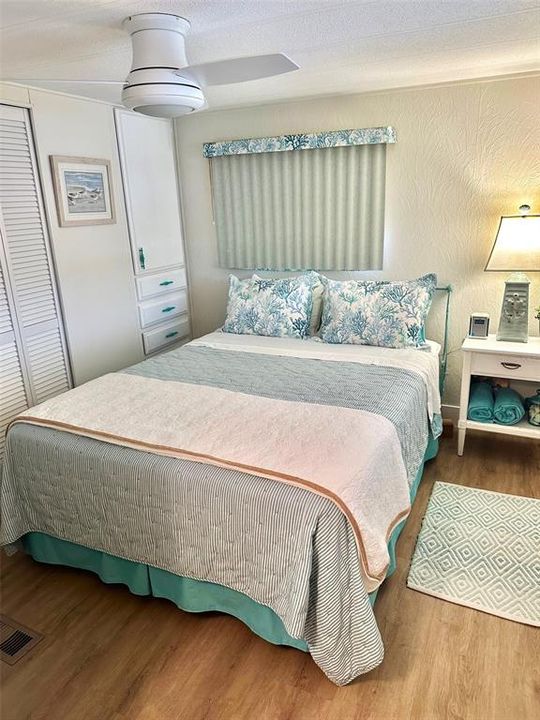 待售: $118,500 (2 贝兹, 2 浴室, 1057 平方英尺)