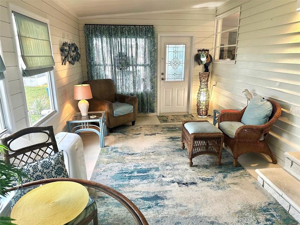 待售: $118,500 (2 贝兹, 2 浴室, 1057 平方英尺)