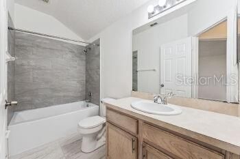 В аренду: $2,800 (4 спален, 2 ванн, 1577 Квадратных фут)