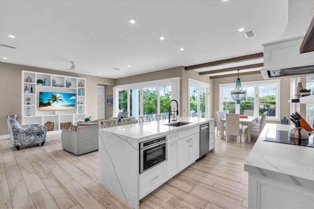 En Venta: $5,500,000 (9 camas, 8 baños, 4149 Pies cuadrados)