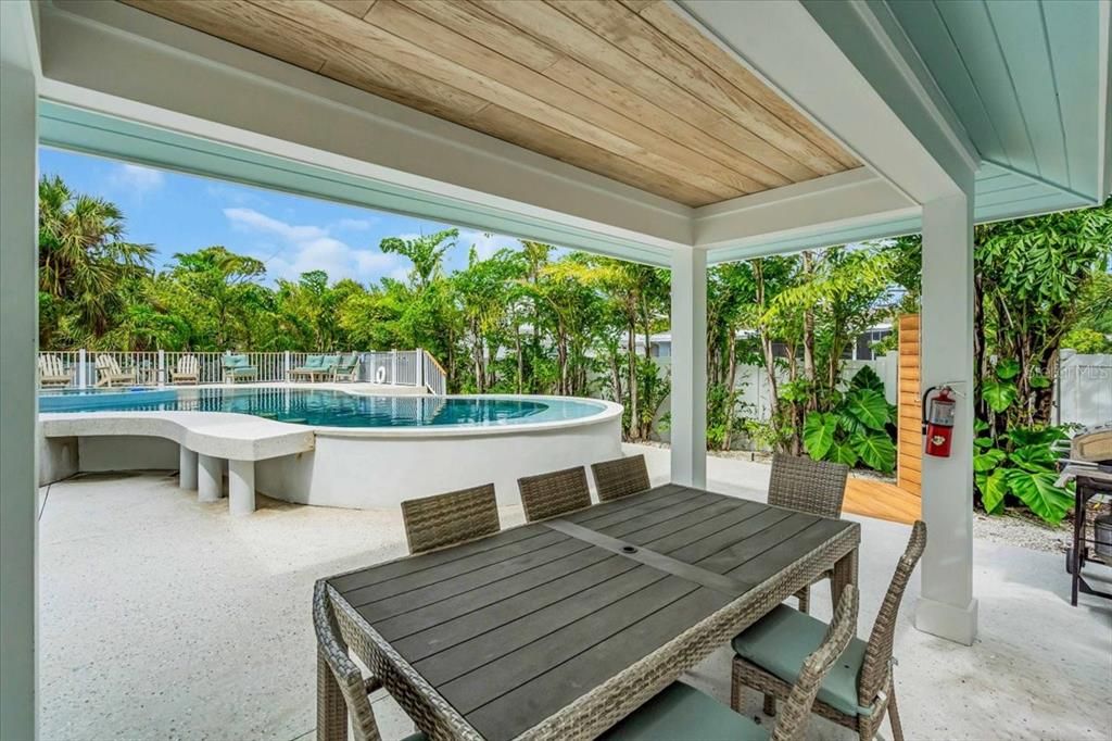 En Venta: $5,500,000 (9 camas, 8 baños, 4149 Pies cuadrados)