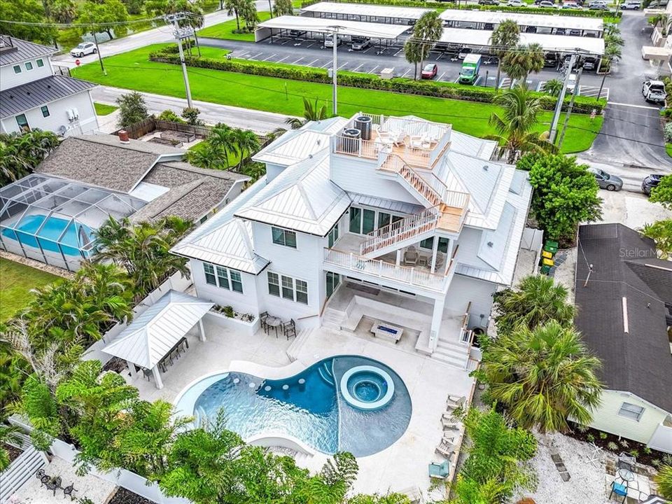 En Venta: $5,500,000 (9 camas, 8 baños, 4149 Pies cuadrados)