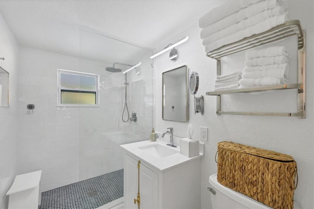 En Venta: $315,000 (2 camas, 1 baños, 672 Pies cuadrados)