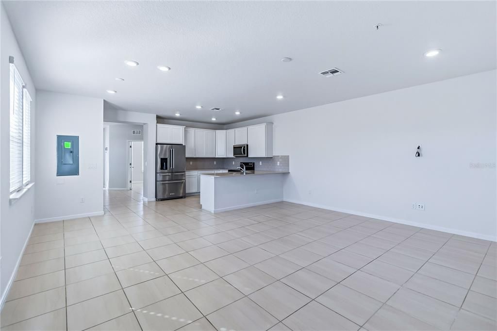 待售: $484,900 (4 贝兹, 3 浴室, 1809 平方英尺)