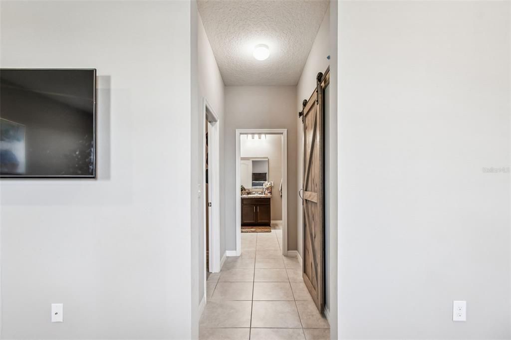 For Sale: $399,990 (4 beds, 2 baths, 2334 Square Feet)