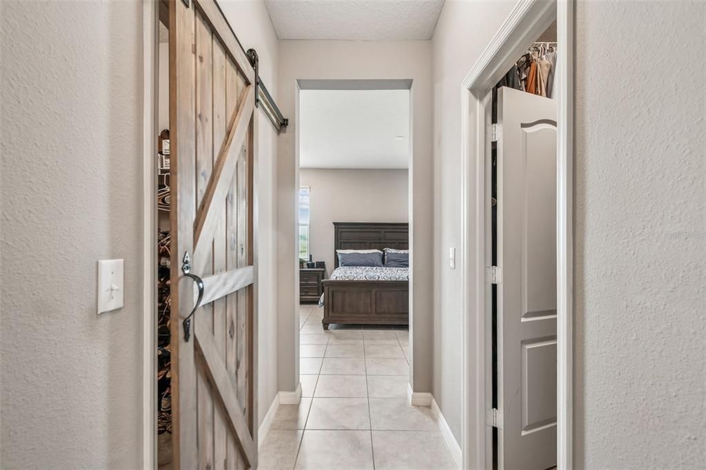 For Sale: $399,990 (4 beds, 2 baths, 2334 Square Feet)