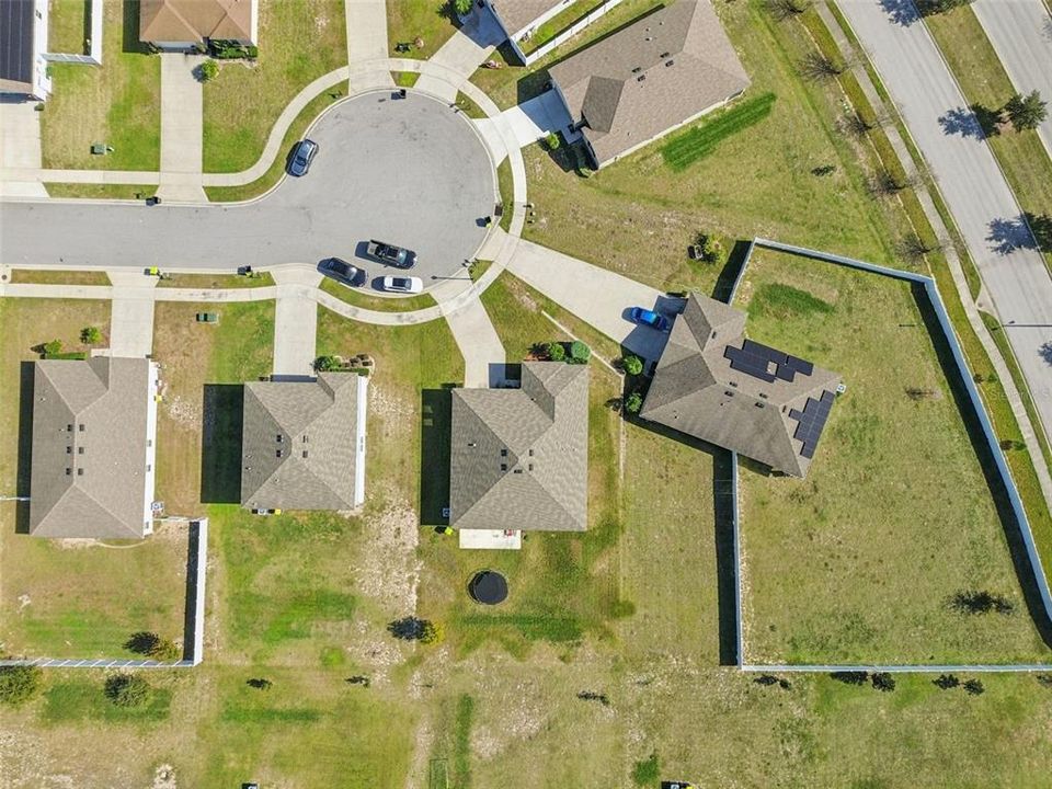 For Sale: $399,990 (4 beds, 2 baths, 2334 Square Feet)