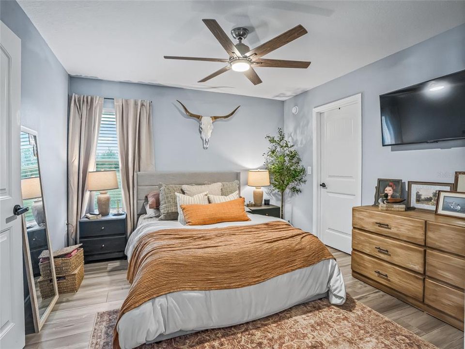 待售: $1,800,000 (5 贝兹, 3 浴室, 3174 平方英尺)