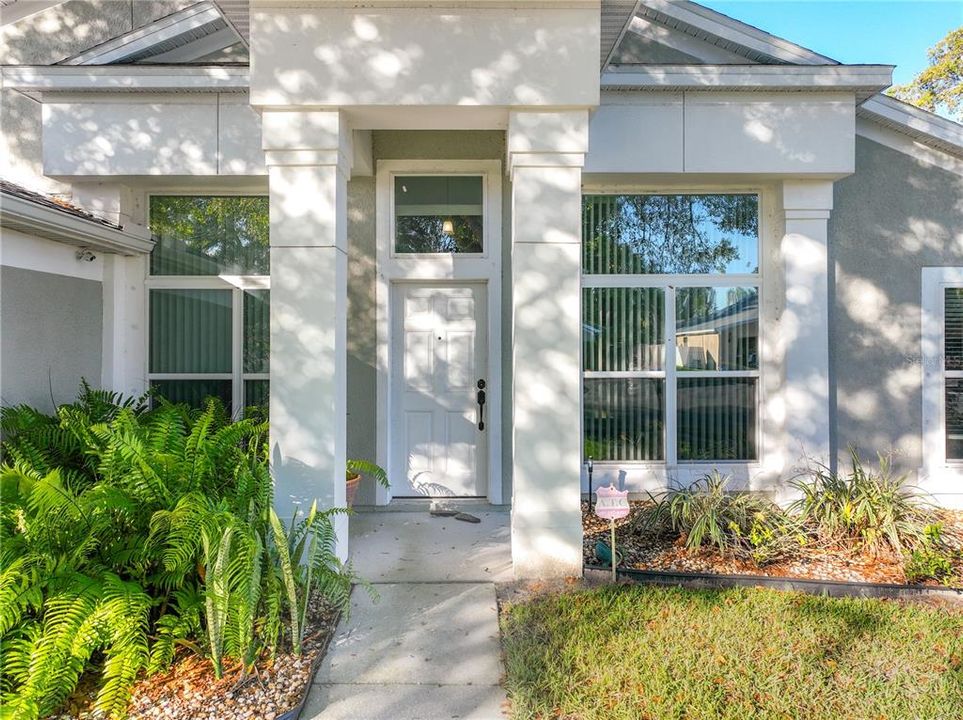 待售: $585,000 (4 贝兹, 2 浴室, 2057 平方英尺)