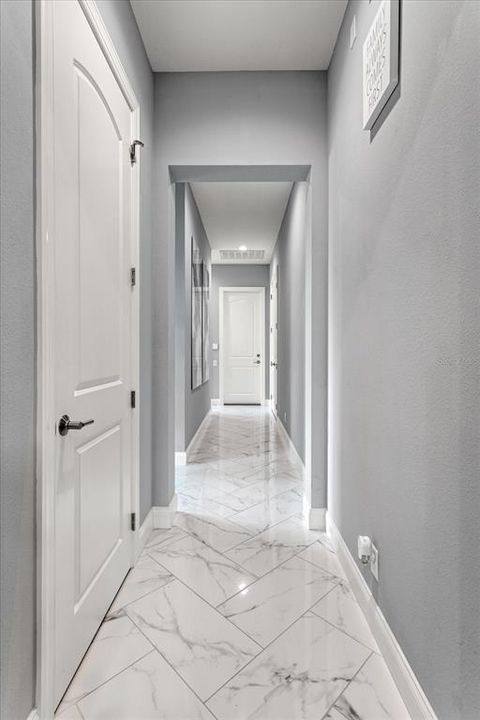 На продажу: $840,000 (4 спален, 3 ванн, 2701 Квадратных фут)