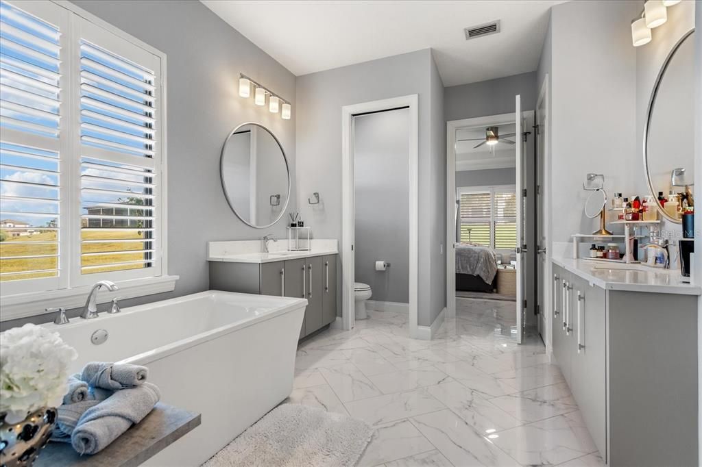 На продажу: $840,000 (4 спален, 3 ванн, 2701 Квадратных фут)