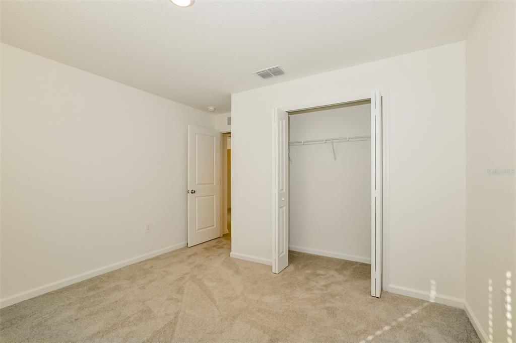 En Renta: $2,110 (4 camas, 3 baños, 2174 Pies cuadrados)