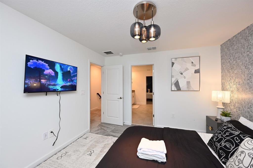 En Venta: $949,000 (8 camas, 5 baños, 4289 Pies cuadrados)