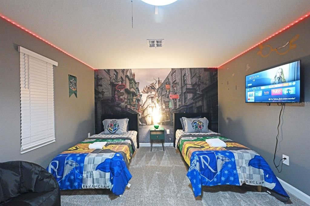 En Venta: $949,000 (8 camas, 5 baños, 4289 Pies cuadrados)