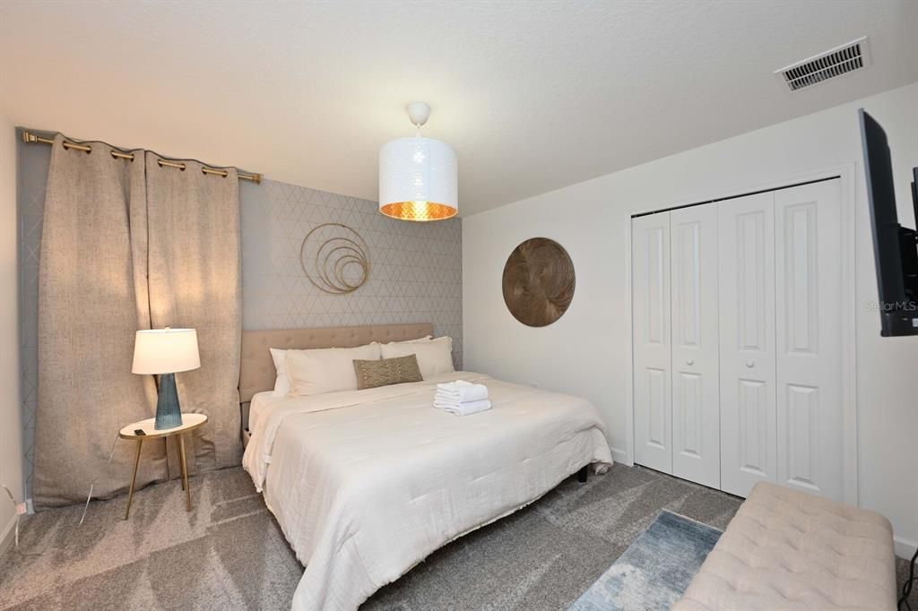 En Venta: $949,000 (8 camas, 5 baños, 4289 Pies cuadrados)