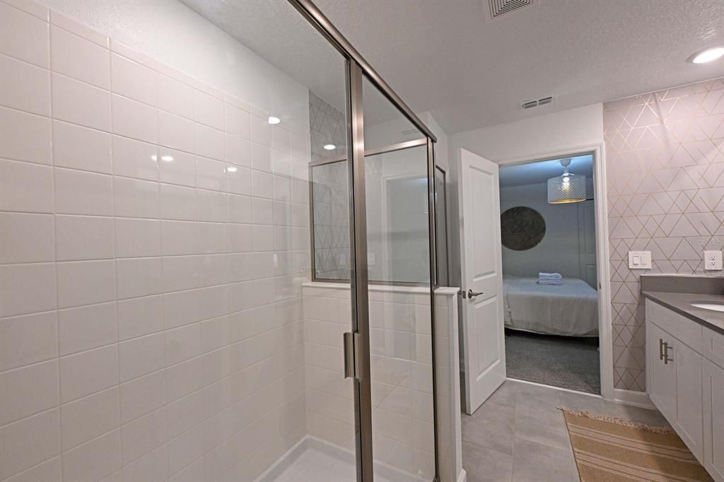 En Venta: $949,000 (8 camas, 5 baños, 4289 Pies cuadrados)