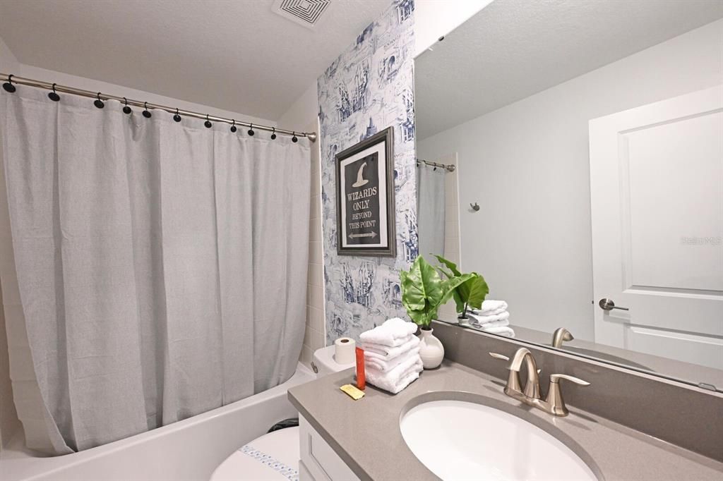 En Venta: $949,000 (8 camas, 5 baños, 4289 Pies cuadrados)