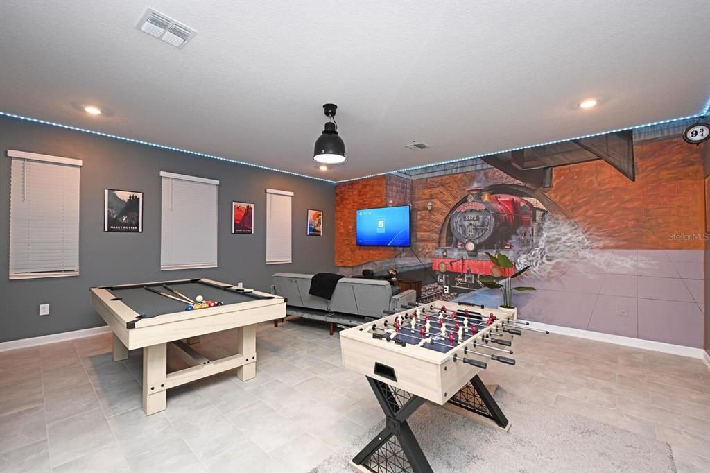 En Venta: $949,000 (8 camas, 5 baños, 4289 Pies cuadrados)