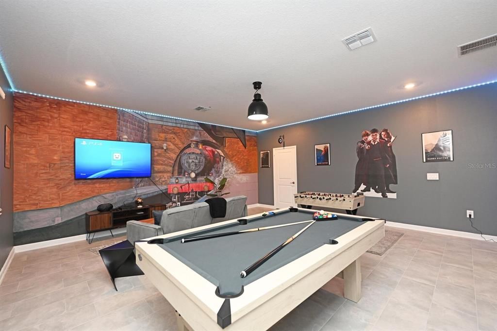 En Venta: $949,000 (8 camas, 5 baños, 4289 Pies cuadrados)