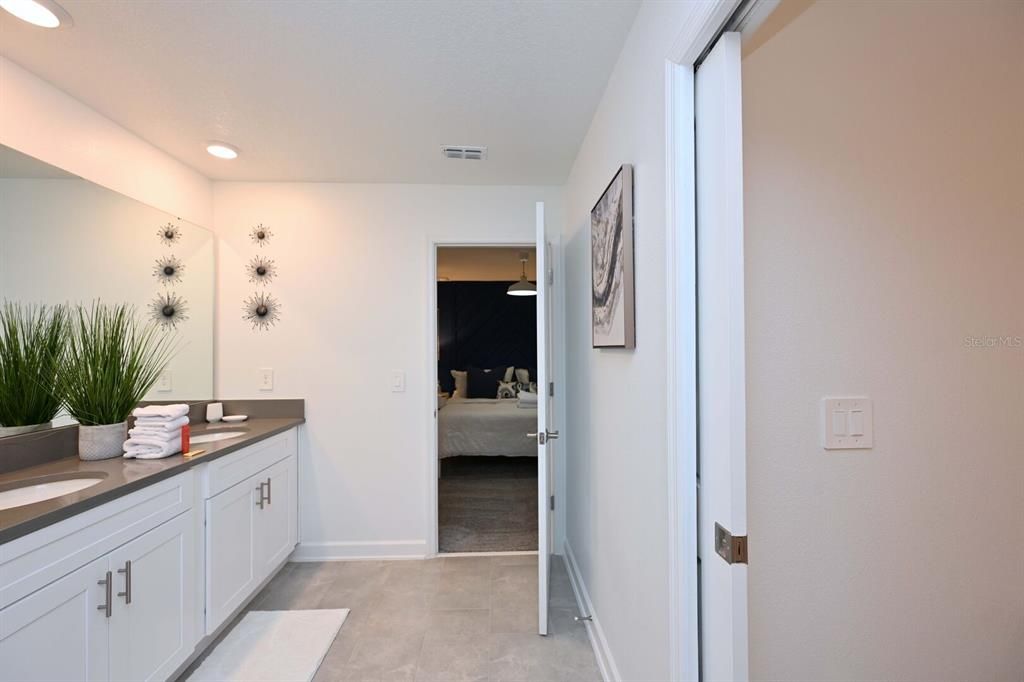 En Venta: $949,000 (8 camas, 5 baños, 4289 Pies cuadrados)