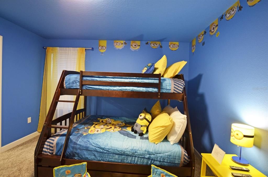 En Venta: $949,000 (8 camas, 5 baños, 4289 Pies cuadrados)