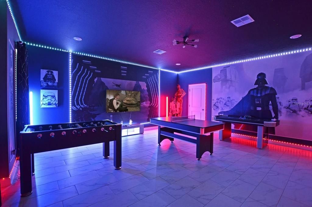 En Venta: $949,000 (8 camas, 5 baños, 4289 Pies cuadrados)