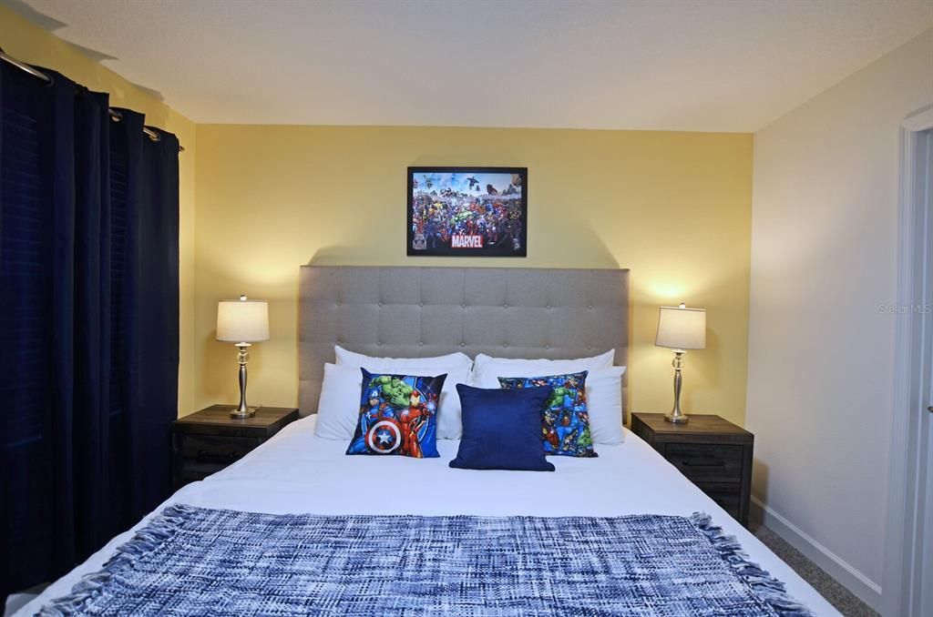 En Venta: $949,000 (8 camas, 5 baños, 4289 Pies cuadrados)