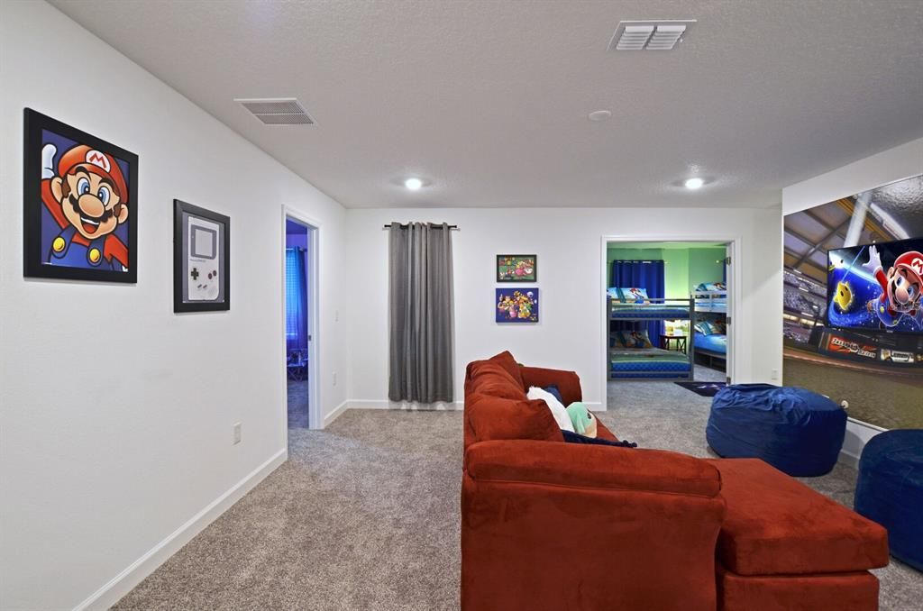 En Venta: $949,000 (8 camas, 5 baños, 4289 Pies cuadrados)