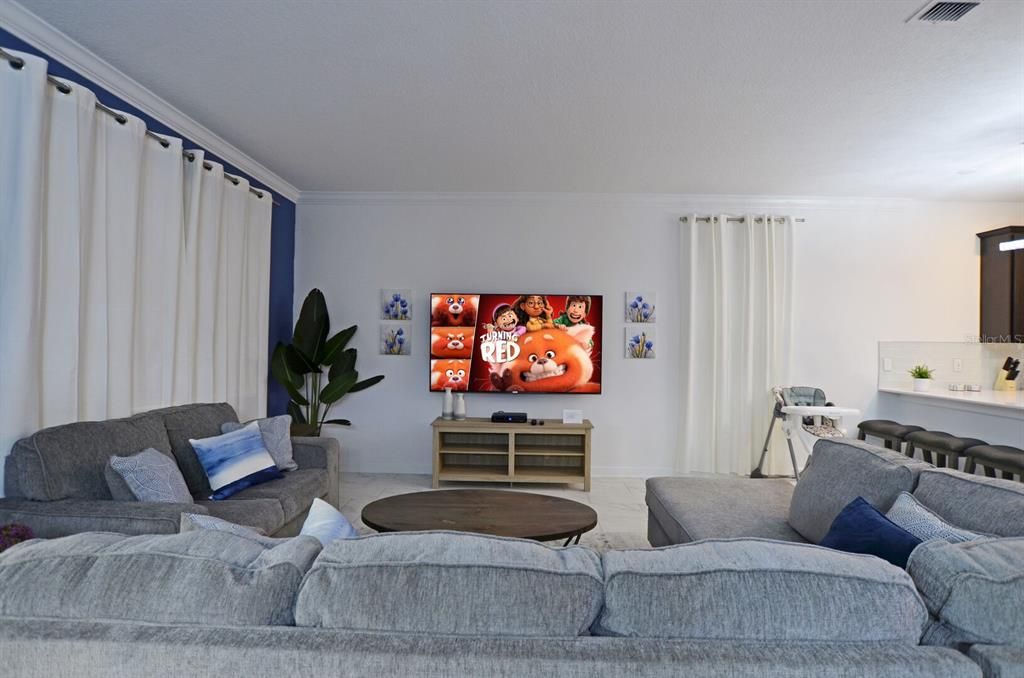 En Venta: $949,000 (8 camas, 5 baños, 4289 Pies cuadrados)