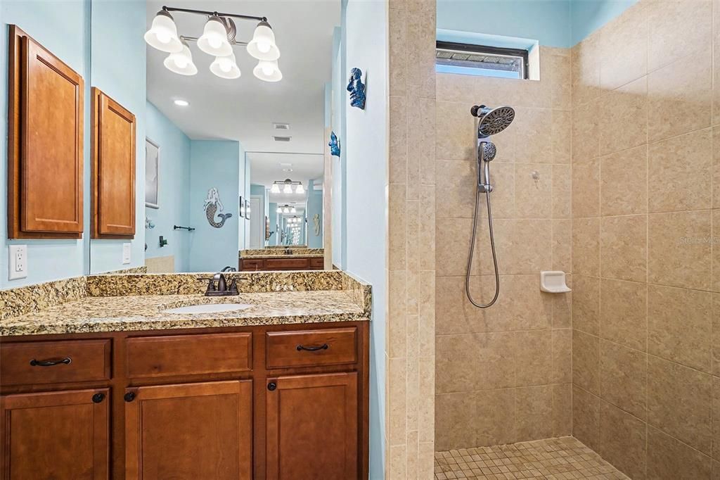 На продажу: $719,900 (3 спален, 3 ванн, 2315 Квадратных фут)