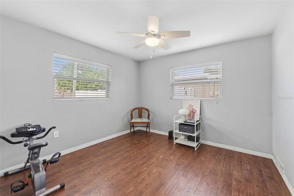 For Sale: $415,000 (3 beds, 2 baths, 1340 Square Feet)