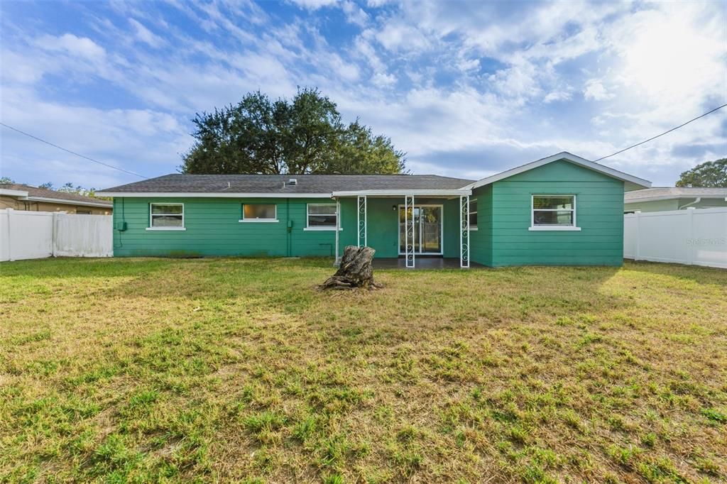 For Sale: $415,000 (3 beds, 2 baths, 1340 Square Feet)