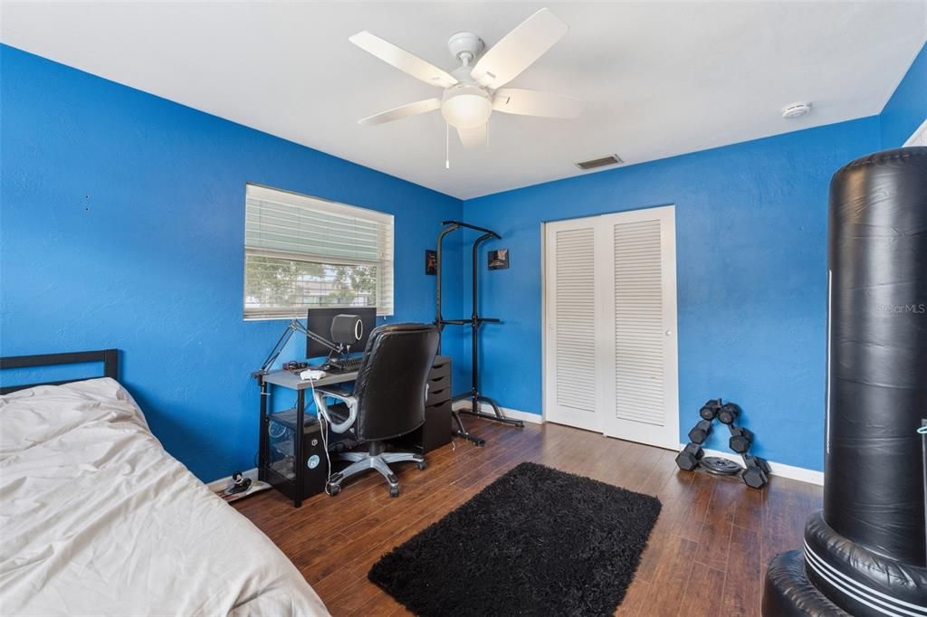 For Sale: $415,000 (3 beds, 2 baths, 1340 Square Feet)