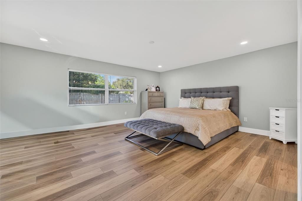 На продажу: $839,000 (3 спален, 2 ванн, 2175 Квадратных фут)