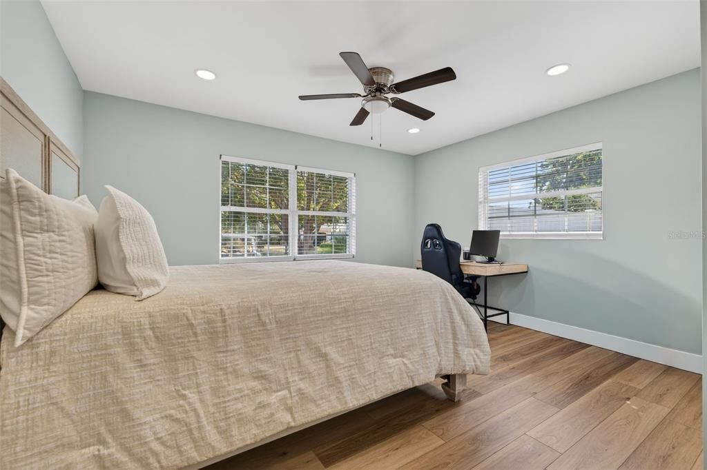 На продажу: $839,000 (3 спален, 2 ванн, 2175 Квадратных фут)