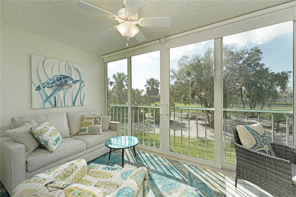 待售: $229,000 (2 贝兹, 2 浴室, 1042 平方英尺)