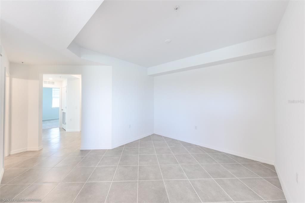 出租: $1,900 (3 贝兹, 2 浴室, 1407 平方英尺)