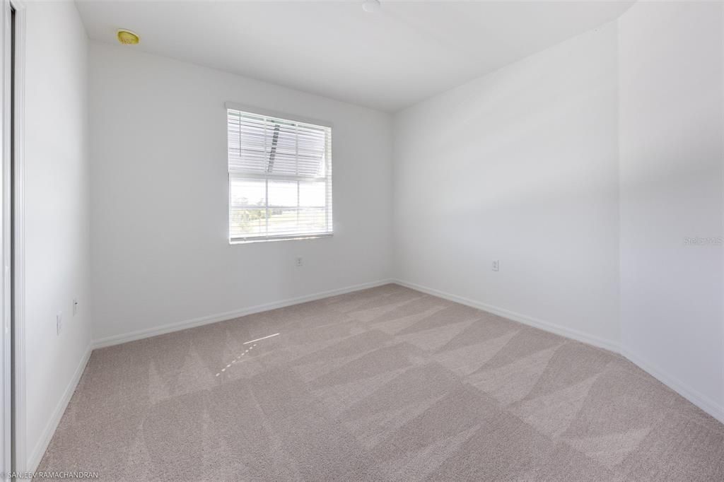 出租: $1,900 (3 贝兹, 2 浴室, 1407 平方英尺)