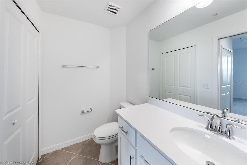 出租: $1,900 (3 贝兹, 2 浴室, 1407 平方英尺)