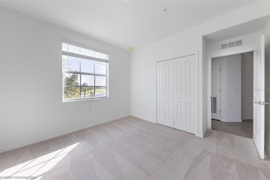 出租: $1,900 (3 贝兹, 2 浴室, 1407 平方英尺)