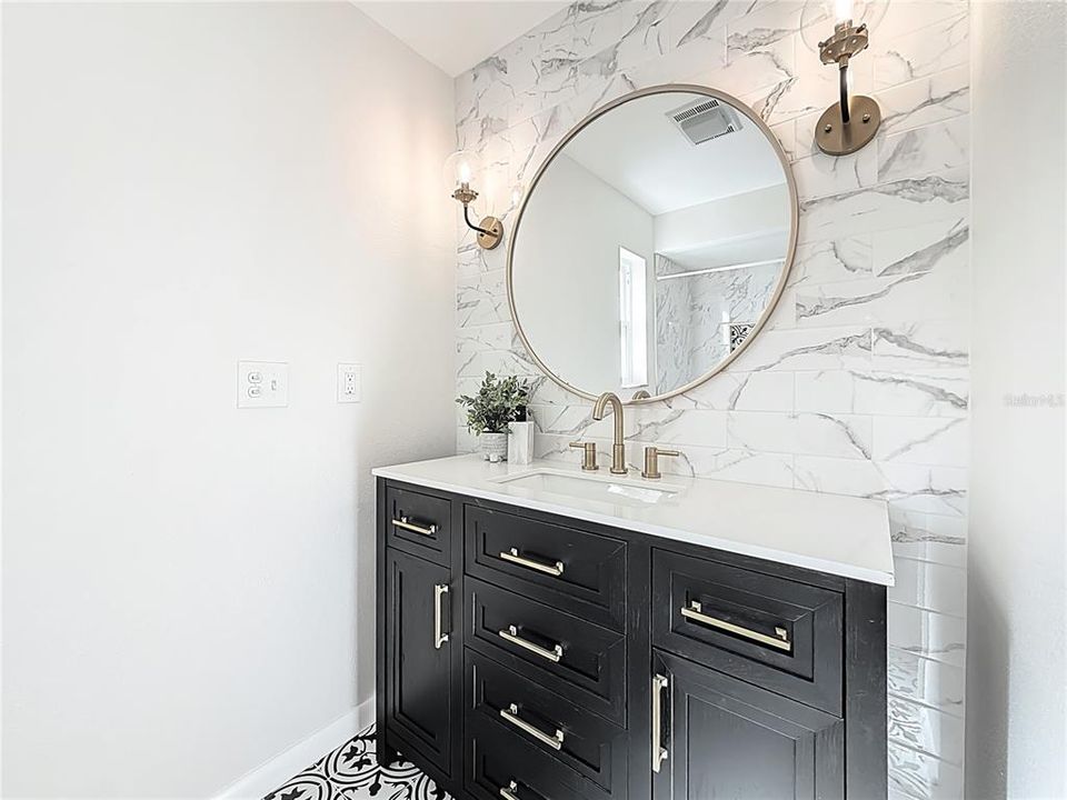 For Sale: $725,000 (4 beds, 2 baths, 2316 Square Feet)