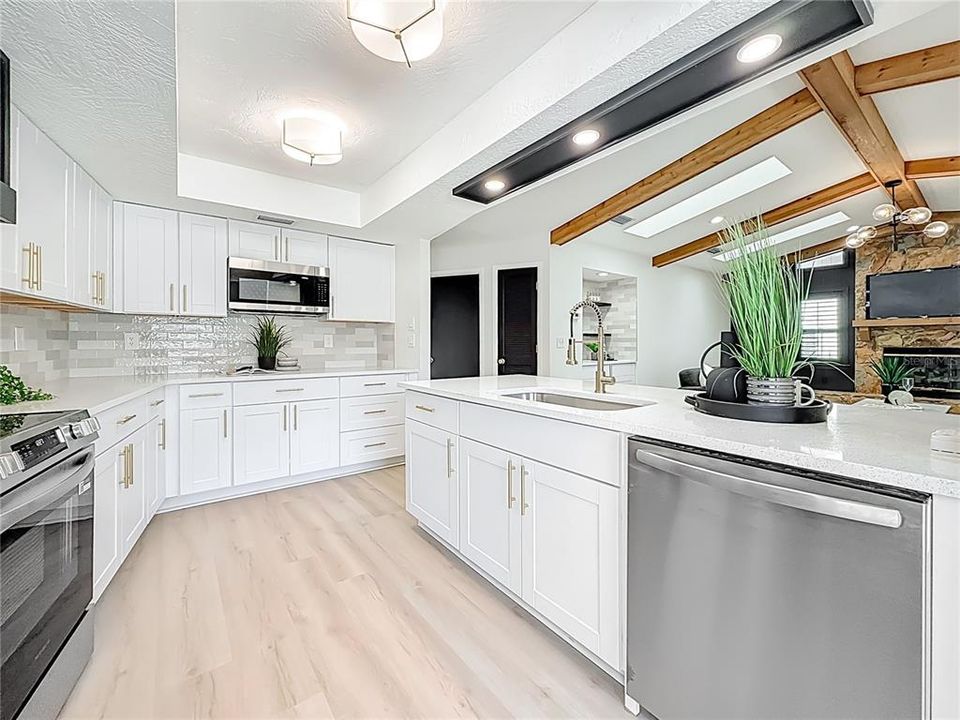 For Sale: $725,000 (4 beds, 2 baths, 2316 Square Feet)